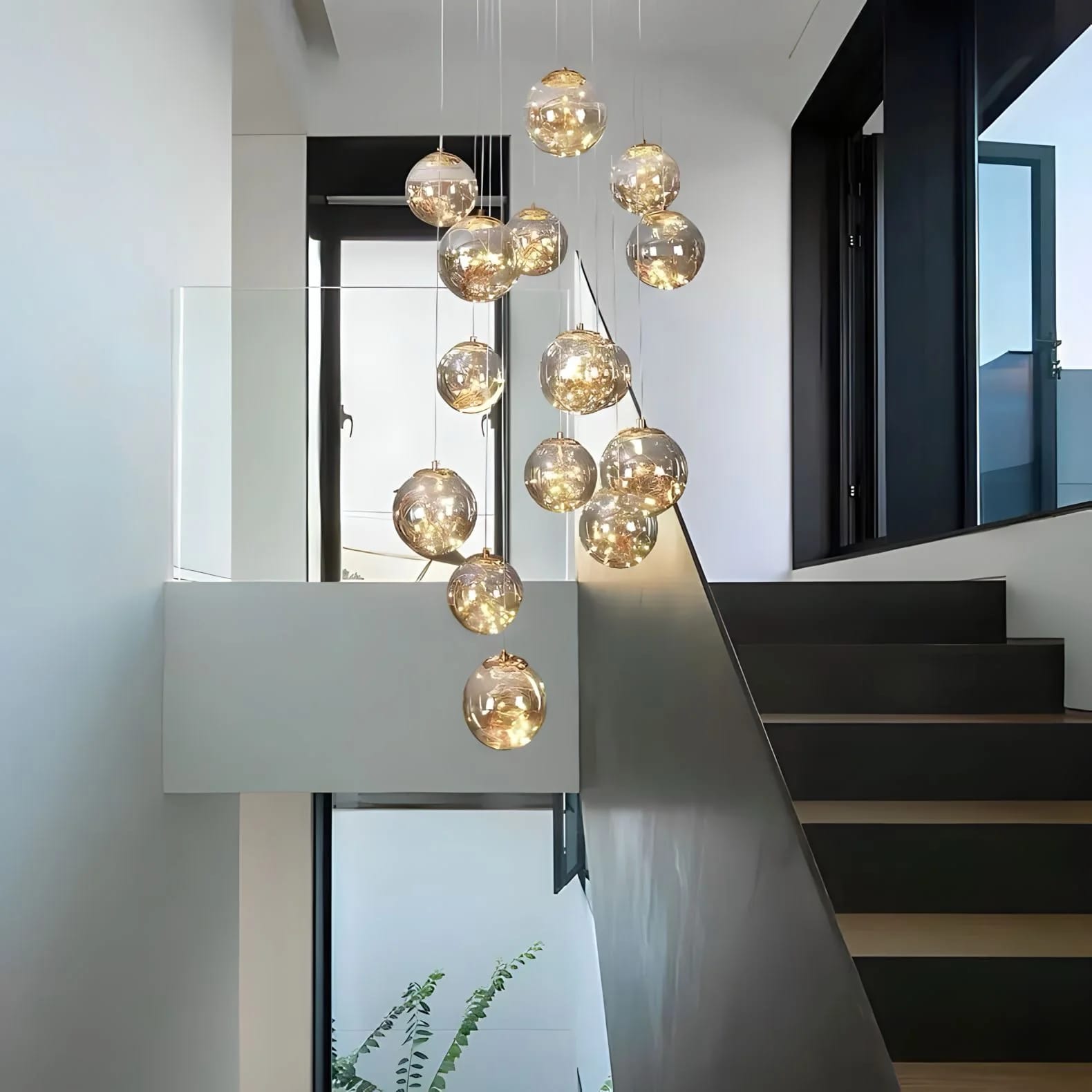 LED Tischleuchte BUYnBLUE mit Spotlights: Gezielte Akzente setzen